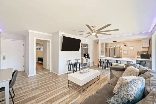 Foto del edificio - 4000 Gulf Terrace Dr