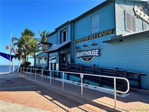 Building Photo - 174 NE Portside Dr