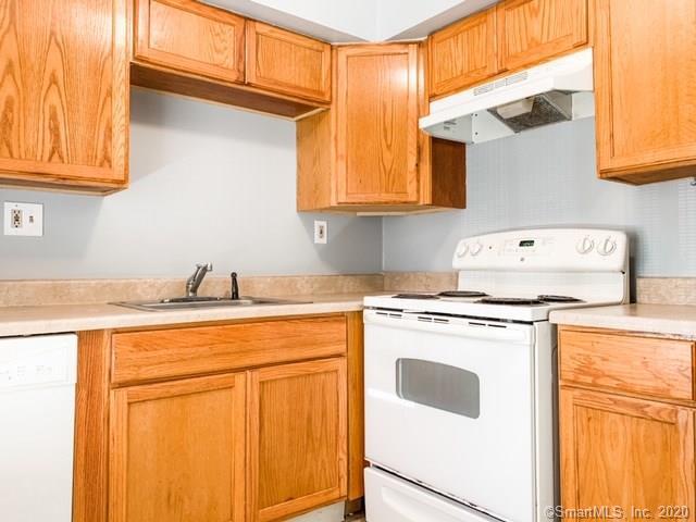Building Photo - 143 Candlewood Dr