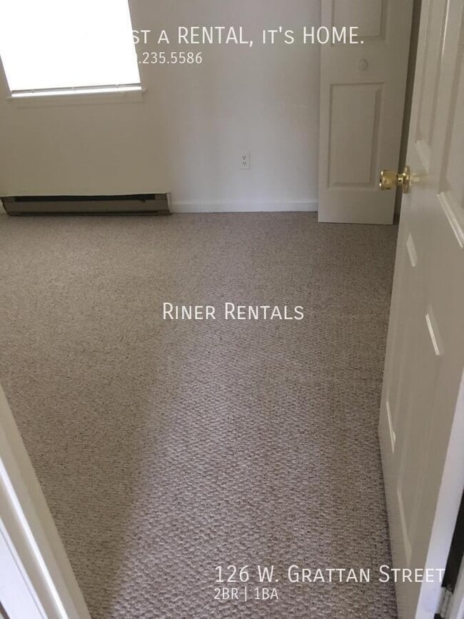 Building Photo - 126 W Grattan St