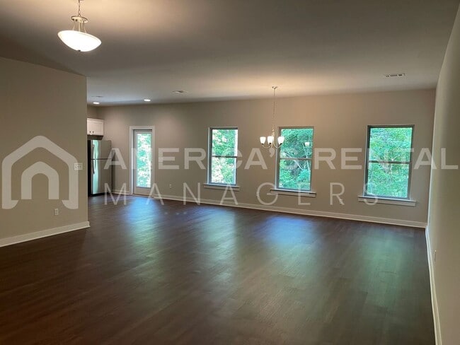 Foto del edificio - DEPOSIT PENDING! Home for Rent in McCalla,...