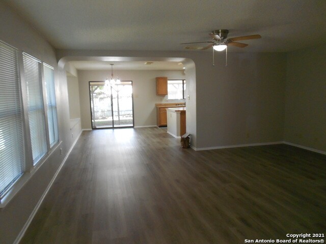 Foto del edificio - 3431 Heather Bluff
