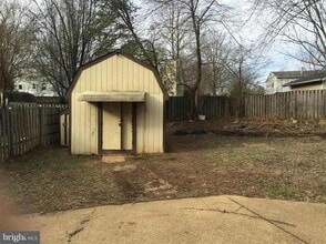 Building Photo - 5287 Sudberry Ln