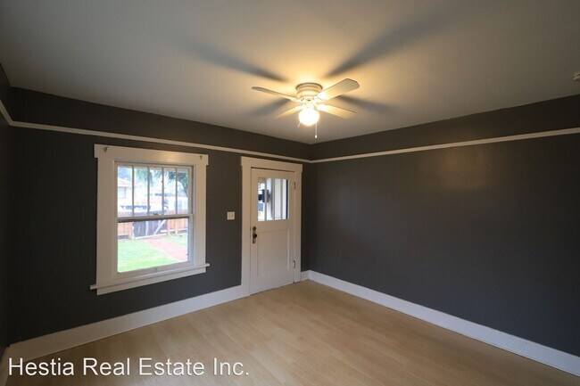 Building Photo - 1307 Peach Ct