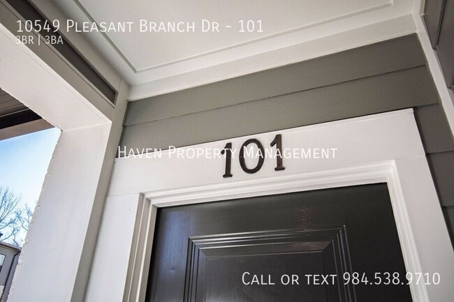 Foto del edificio - 10549 Pleasant Branch Dr