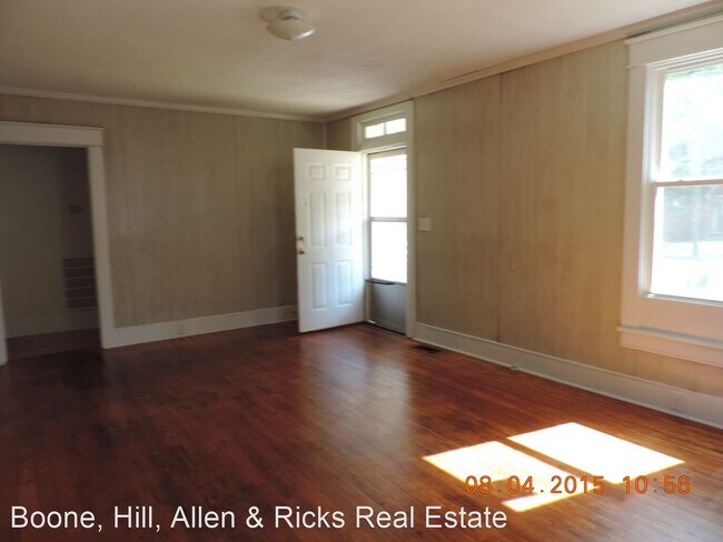 Building Photo - 2 br, 1 bath House - 1418 Cypress Street