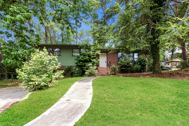 Building Photo - 712 Arrow Rd