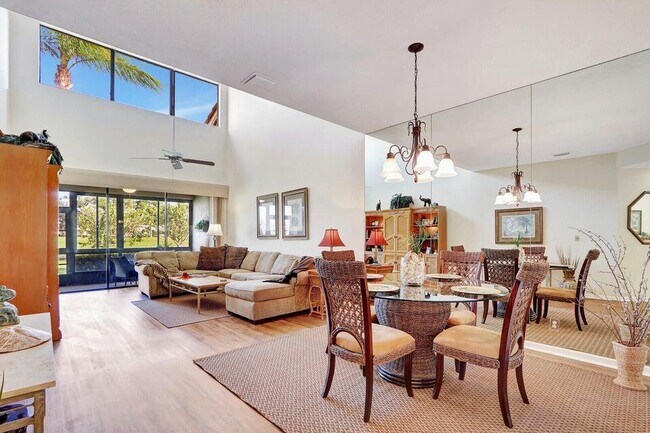 Foto del edificio - 858 Windermere Way