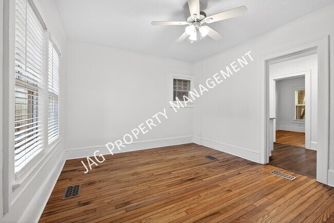 Foto del edificio - 2512 Park St