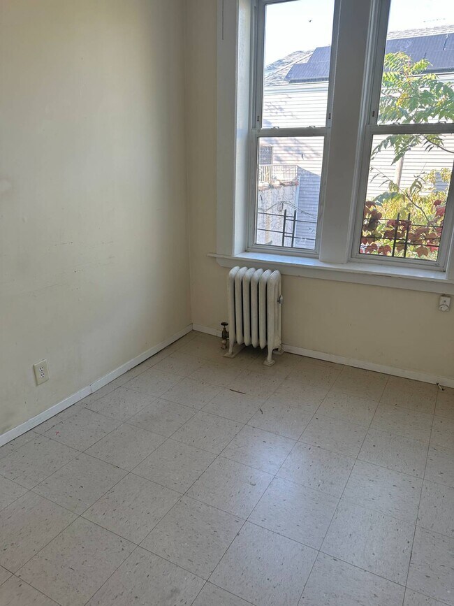 Building Photo - 3303 Avenue N
