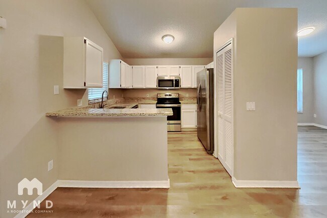 Foto del edificio - 915 River Wind Ave