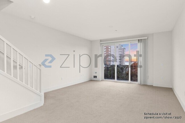 Building Photo - 1527 Brunswig Ln