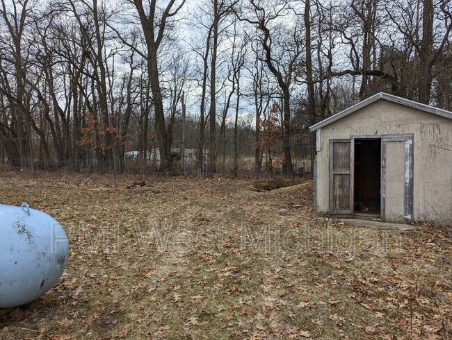 Building Photo - 2706 Pasture Ln