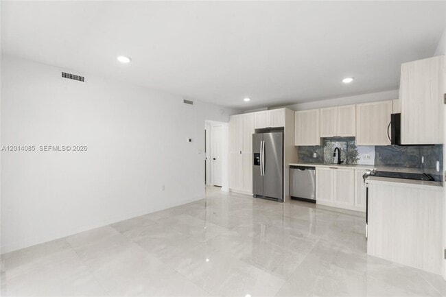 Building Photo - 14530 SW 261st Terrace