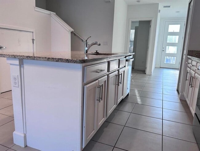 Building Photo - 4774 Terra Esmeralda Dr