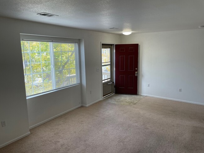 Building Photo - 416 Ellers Grove