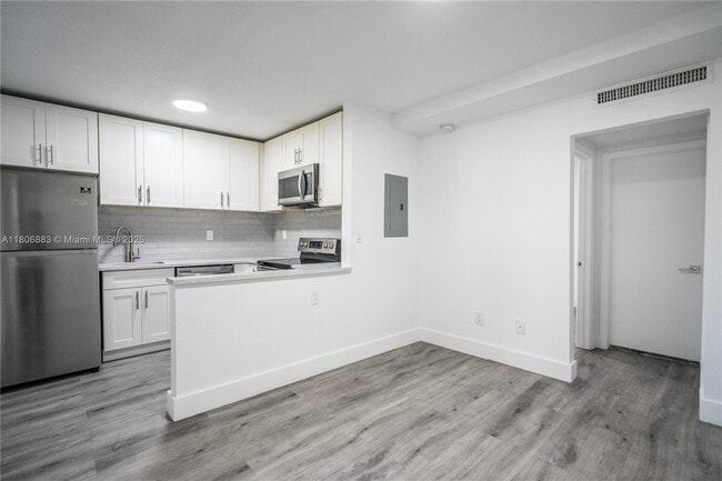 Foto del edificio - 1950 NW 2nd Ct
