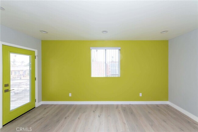 Foto del edificio - 527 W 80th St