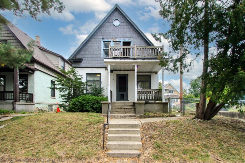 Foto del edificio - 812 E Burleigh St