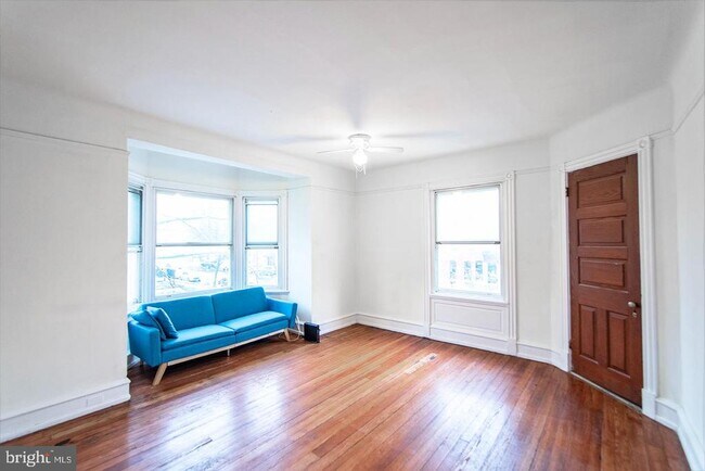 Foto del edificio - 3512 Lancaster Ave