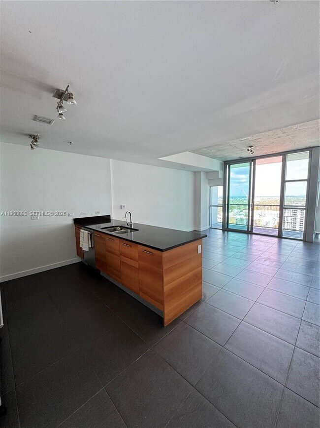 Foto del edificio - 3301 NE 1st Ave