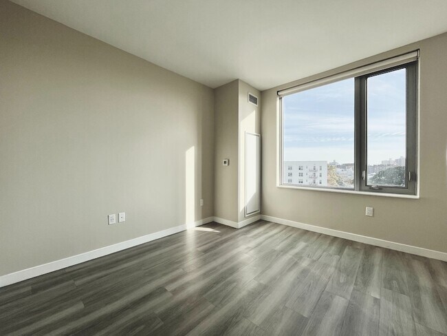 Foto del edificio - 1524 Sheepshead Bay Rd