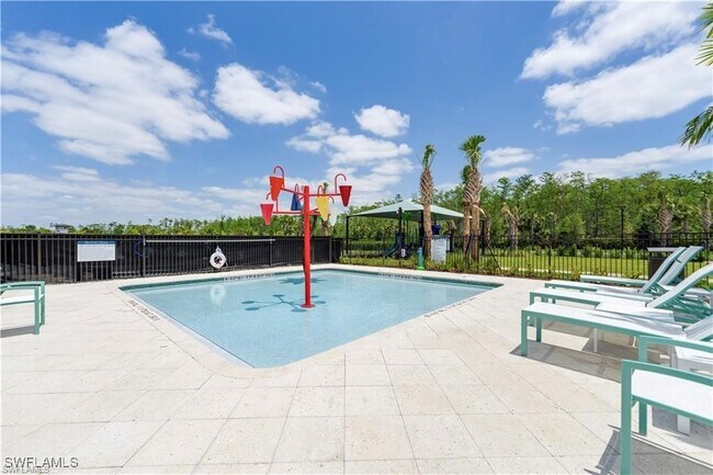 Building Photo - 12814 Hawkins Dr