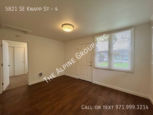 Foto del edificio - 5821 SE Knapp St