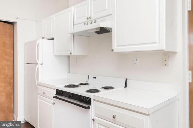 Foto del edificio - 220 S 16th St