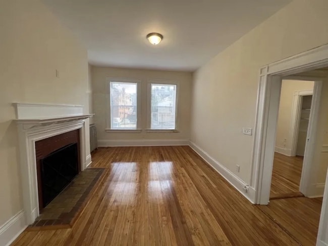 Building Photo - 2 Ware St