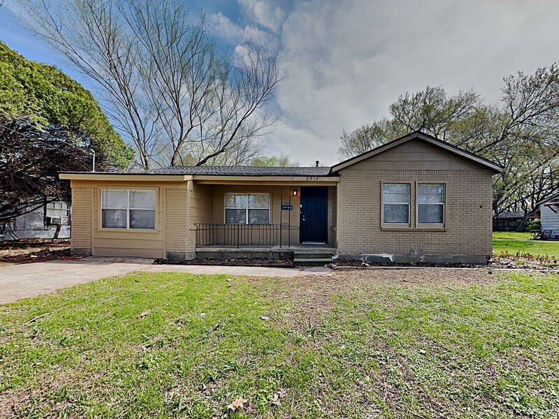 Primary Photo - 2914 Kirven St