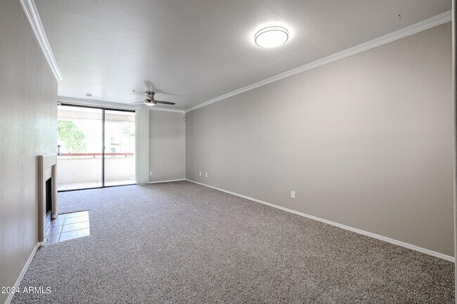 Foto del edificio - 750 E Northern Ave