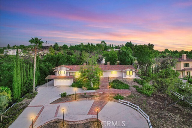 Primary Photo - 2704 Steeplechase Ln