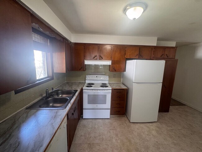Building Photo - Welcoming 3 Bed, 1 Bath Home in Spokane