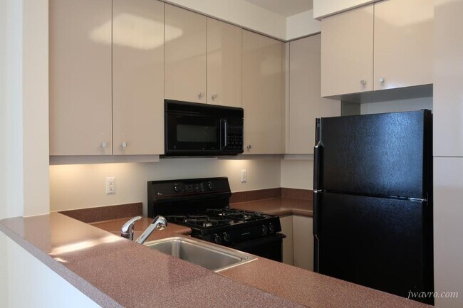 Foto del edificio - 2100 North Point St