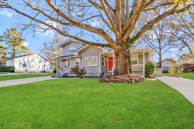 Building Photo - 8510 Dawn Ave