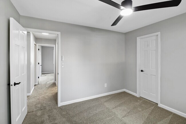 Building Photo - 1203 Dean Dr