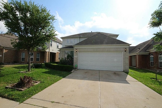 Building Photo - 2710 Yestereve Ct