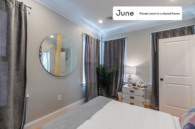 Foto del edificio - Room in Shared 3 bed/1 bath home in North End