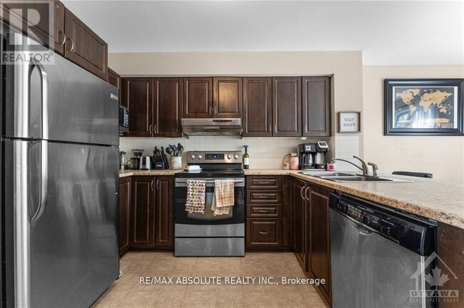 Building Photo - 573 Chapman Mills Dr