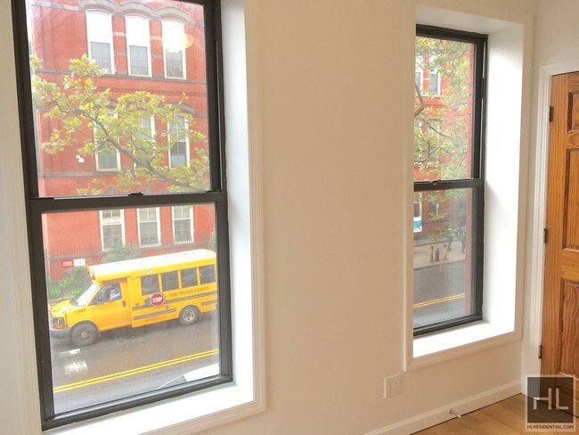 Building Photo - 601 MACON STREET