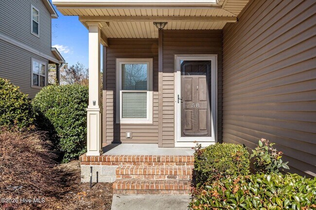 Foto del edificio - 58 Cypress Cir