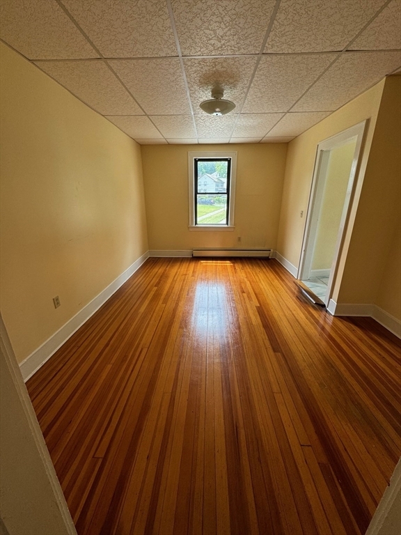 Building Photo - 58 Elm St