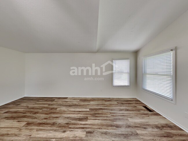 Building Photo - 5296 Dietrich Ave
