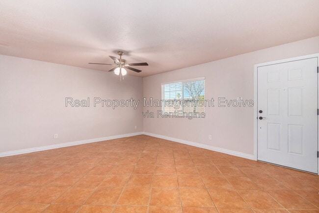 Foto del edificio - 5438 S 46th Pl