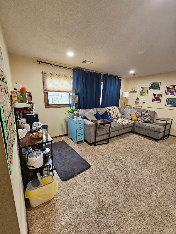 Foto principal - 427 Dorland Rd S