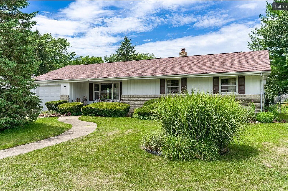 Foto principal - 2438 Devonshire Dr