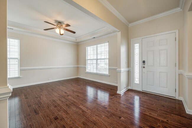 Building Photo - "Spacious 4-Bedroom Retreat with 3 Full Ba...