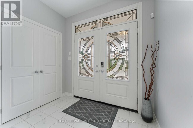 Building Photo - 563 Egret Way