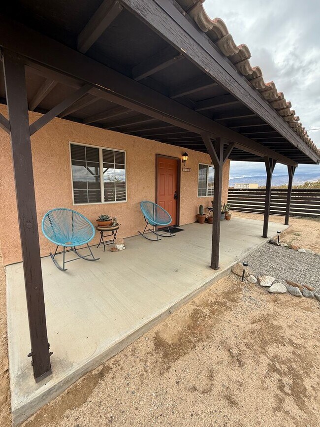 Foto del edificio - Private 1 Bedroom 1 Bathroom Home